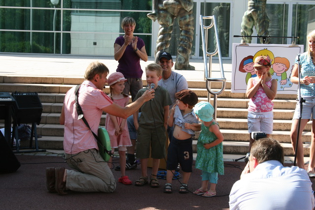 gal/2009/2009 Kinderfest Folkwang - Kinder fuehren Kinder 15.09/IMG_7971.JPG